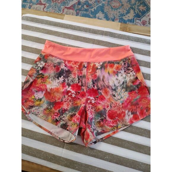 Athleta Girl Run The World Shorts Floral Design, Athletic, Lined Size 14/XL - Picture 1 of 10